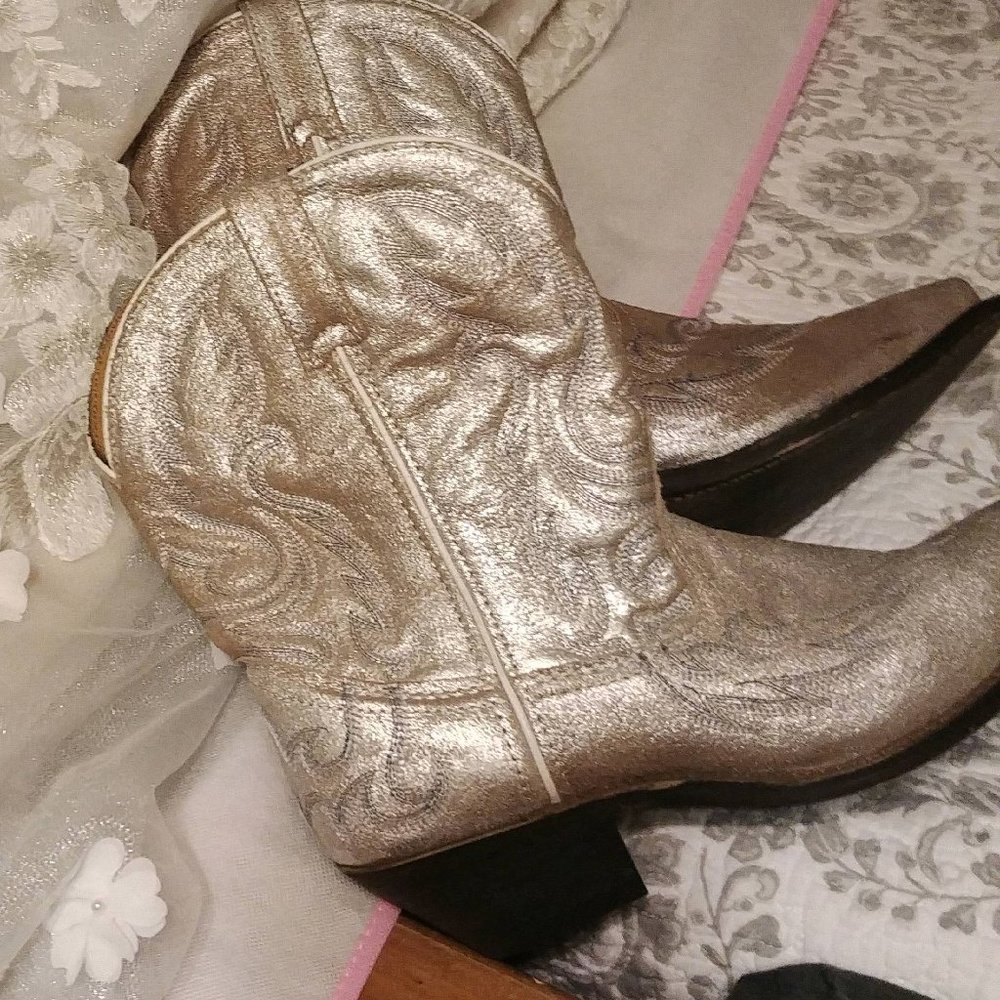 Laredo Sz 9 silver sparkling boots Wedding Bride